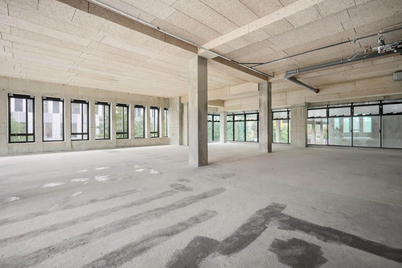 Bureau La Plaine Saint-Denis 1644m² Location bureau La Plaine Saint-Denis Seine-Saint-Denis OLBUR2426347 0